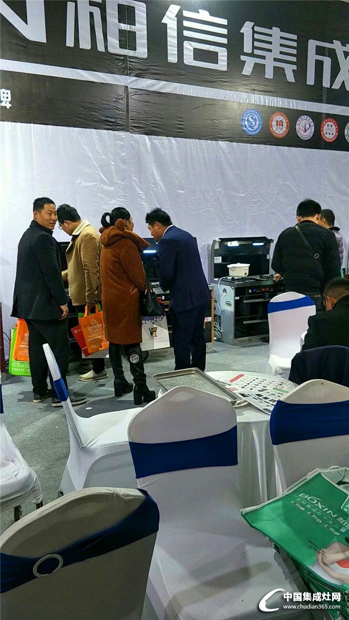 二月二龙抬头，2018郑州厨电博览会柏信正当风华时