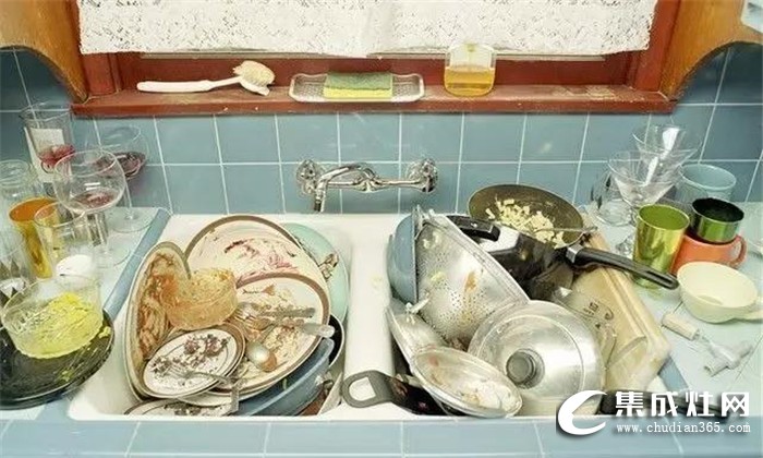 亿田集成灶你的洗碗专家，这种“粗活”就交给它吧！