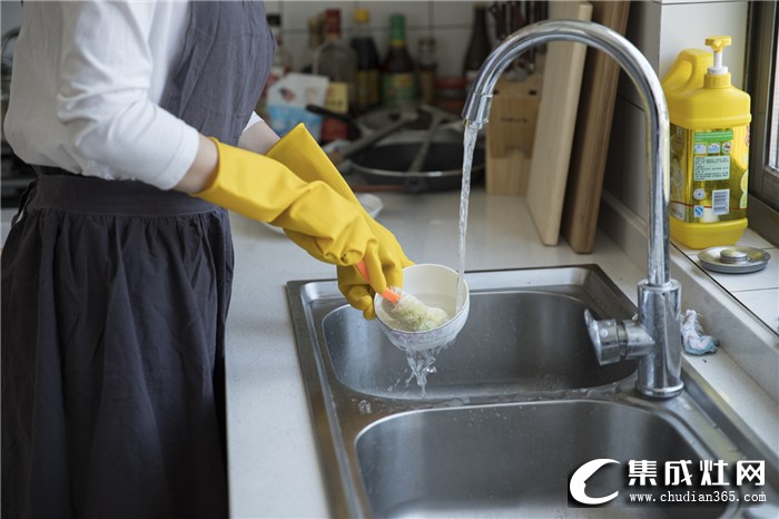 亿田S7洗碗机集成灶，为您打造全新厨房生活体验