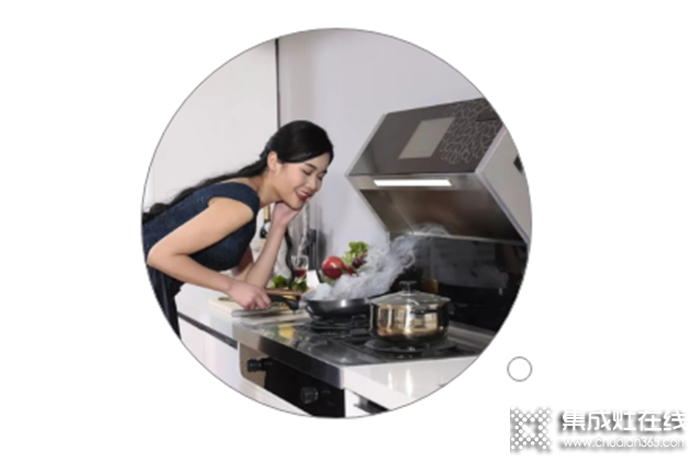 快跟板川安全集成灶一起体验全新厨房生活吧！