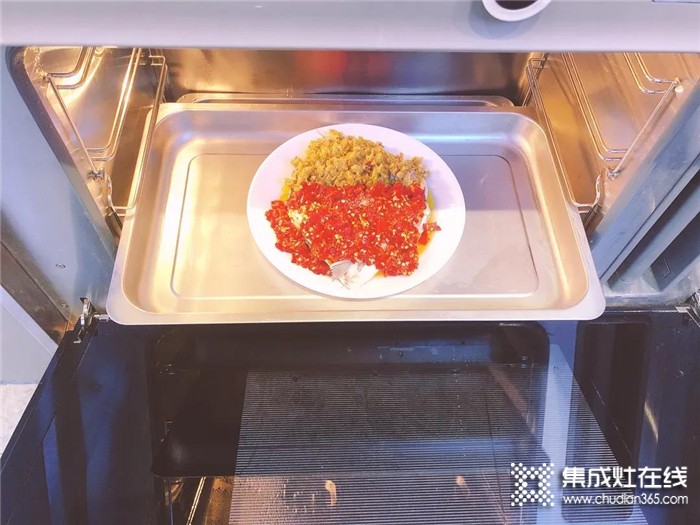 用火星人X7Z做一道湖南名菜：剁椒鱼头，香辣开胃吃的过瘾！