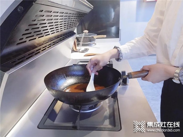 火星人X7Z厨房： 今天做经典鲁菜四喜丸子，芡汁清亮，咸香可口！