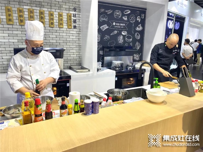 2021亮点纷呈！火星人惊艳亮相上海国际厨卫展
