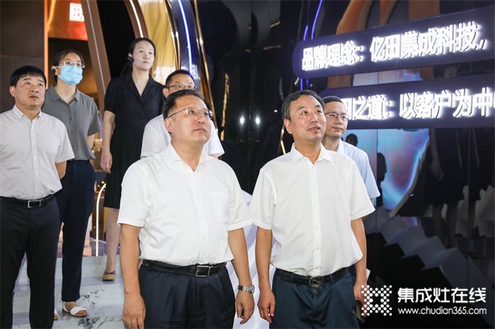 绍兴市委常委、副市长王涛一行调研亿田，企业发展再添新动力！
