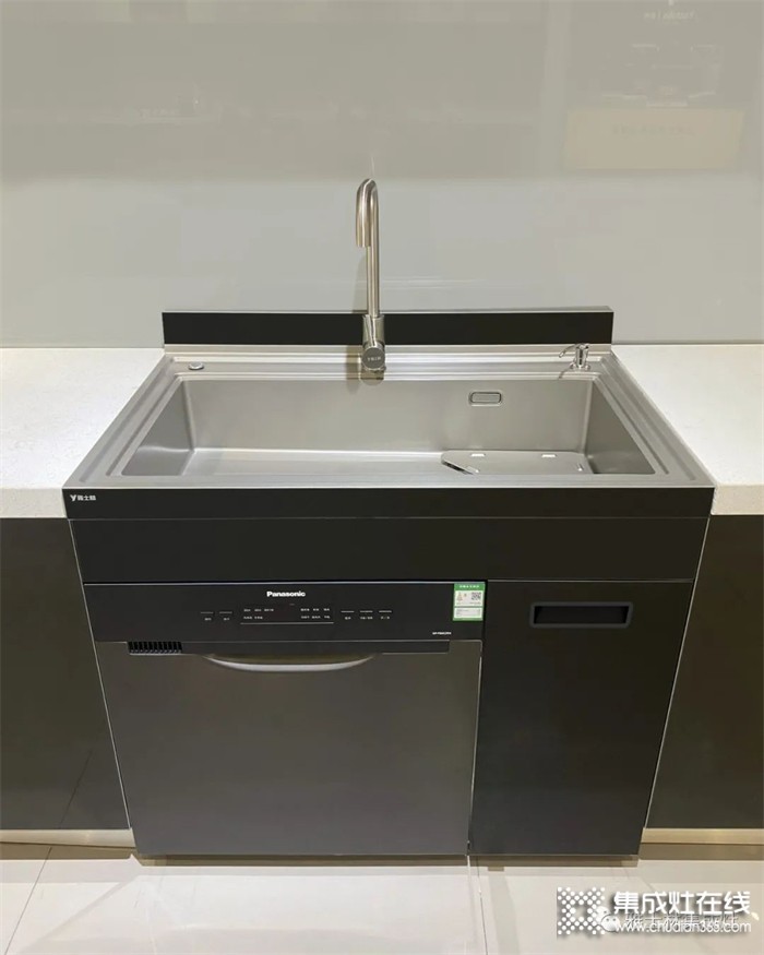 雅士林集成水槽洗碗机，开启净洗新科技，“碗”美新时代！